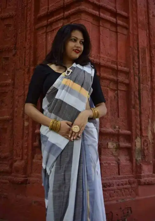 Handloom Cotton Stripe Saree  uploaded by Milaans on 3/13/2023