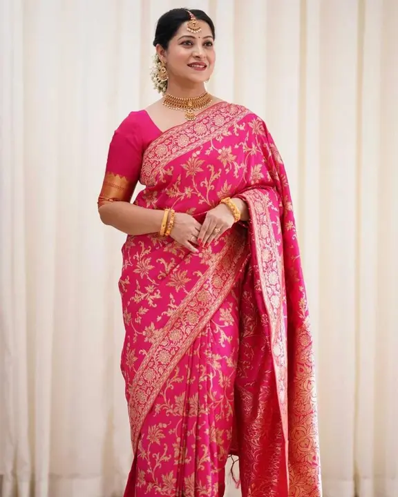 Rich pallu with allover flower design saree uploaded by DHANANJAY CREATIONS on 3/13/2023