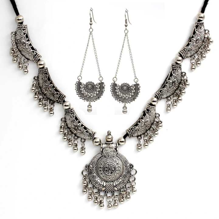 Antique black metal necklace  uploaded by Trendy collections on 3/13/2023