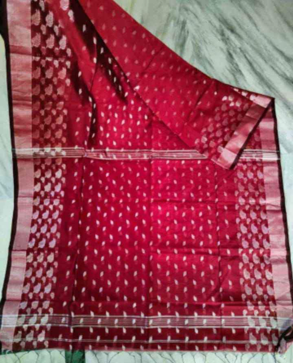 Handloom saree uploaded by Santi saree center on 3/13/2023
