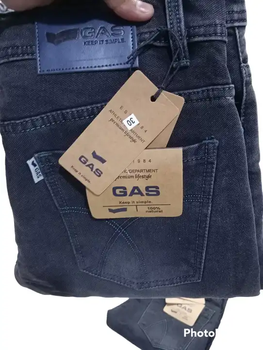 Jeans Pent uploaded by Singla fashion Mart on 3/13/2023