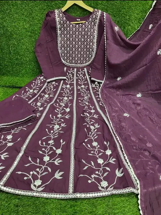 Women Embroidered kurta pant dupatta set  uploaded by Karagwals fab on 3/13/2023