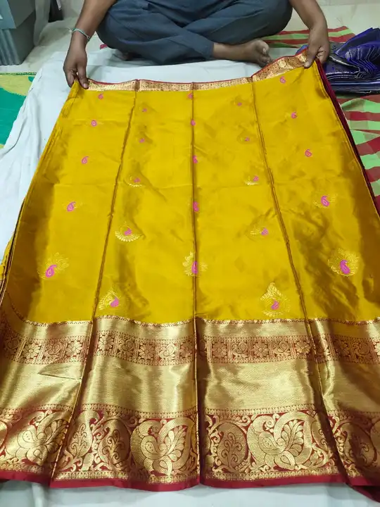 Off pattu saree uploaded by V m silk sarees on 3/14/2023