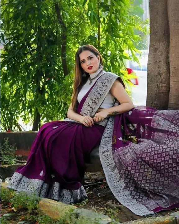 Beautiful banarasi silk saree  uploaded by Dhananjay Creations Pvt Ltd. on 3/14/2023