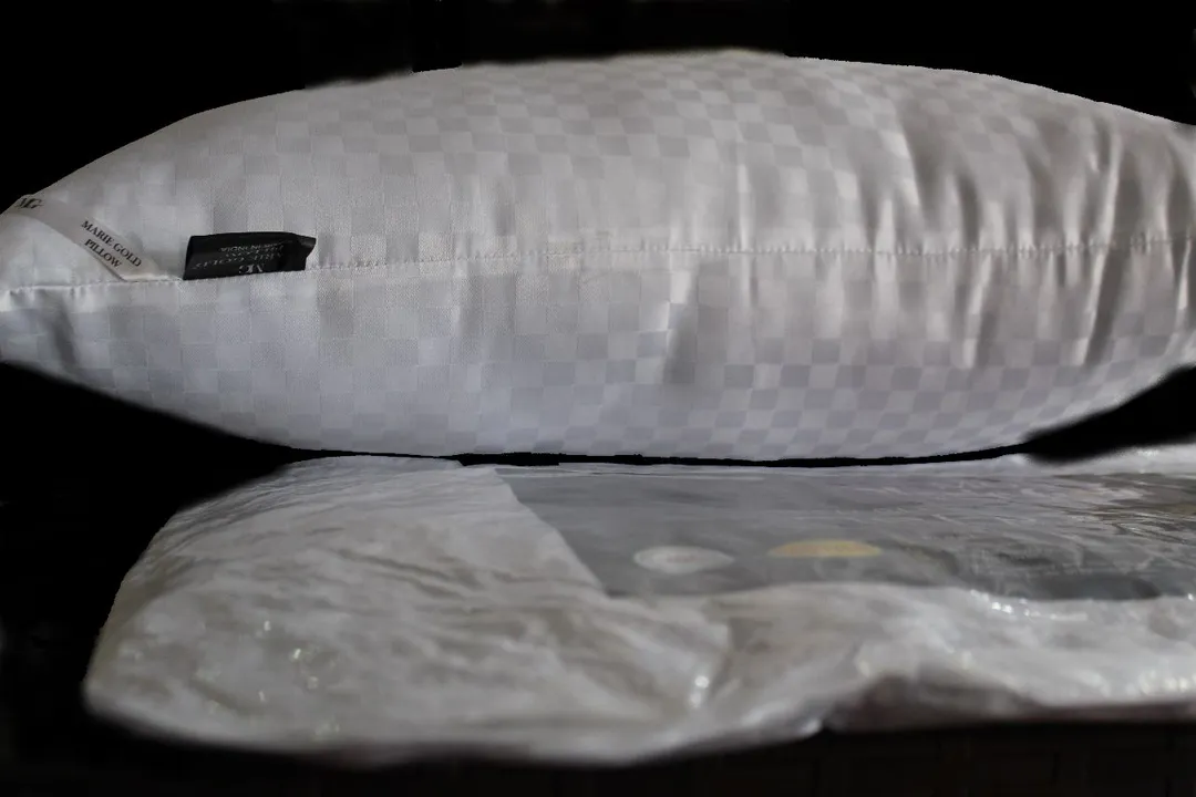 pillow super silk chechk uploaded by vip foam on 3/14/2023