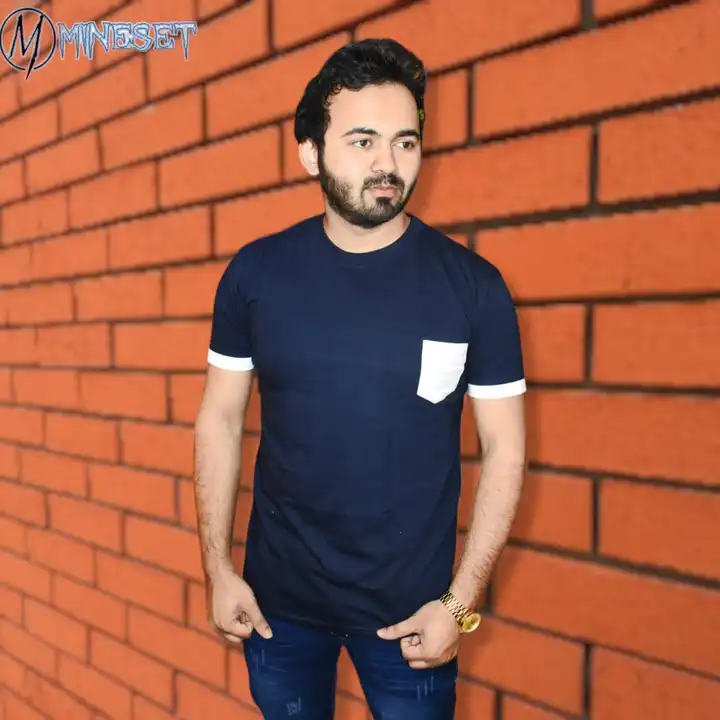 Post image Brand - *MineSet*

Style - Men's Round  neck  half T-Shirt

Pattern - *Pocket*

Fabric - *100% Cotton*

GSM -    180 (Bio washed)

Color -   5 as per image 

Size -    M,L,XL

Ratio -   1  1  1 

Price -   195/- 

MOQ - 15 pcs

*NOTES*-

High quality print available 

🔸All Goods are in single  pcs  packed    

👉👉 *Ready for delivery* 🚛