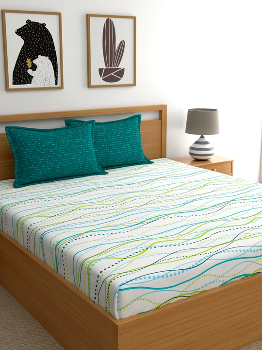 White & Green Striped King Fitted Bedsheet uploaded by Esskay International on 3/15/2023