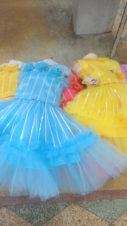 Product uploaded by Sabnam. Dresses on 3/15/2023