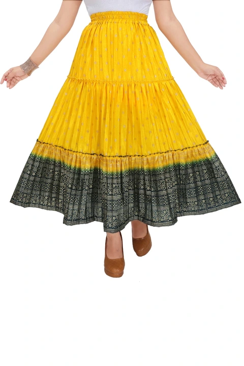 Product image of Long chiffon skirt , price: Rs. 350, ID: long-chiffon-skirt-b72324fd