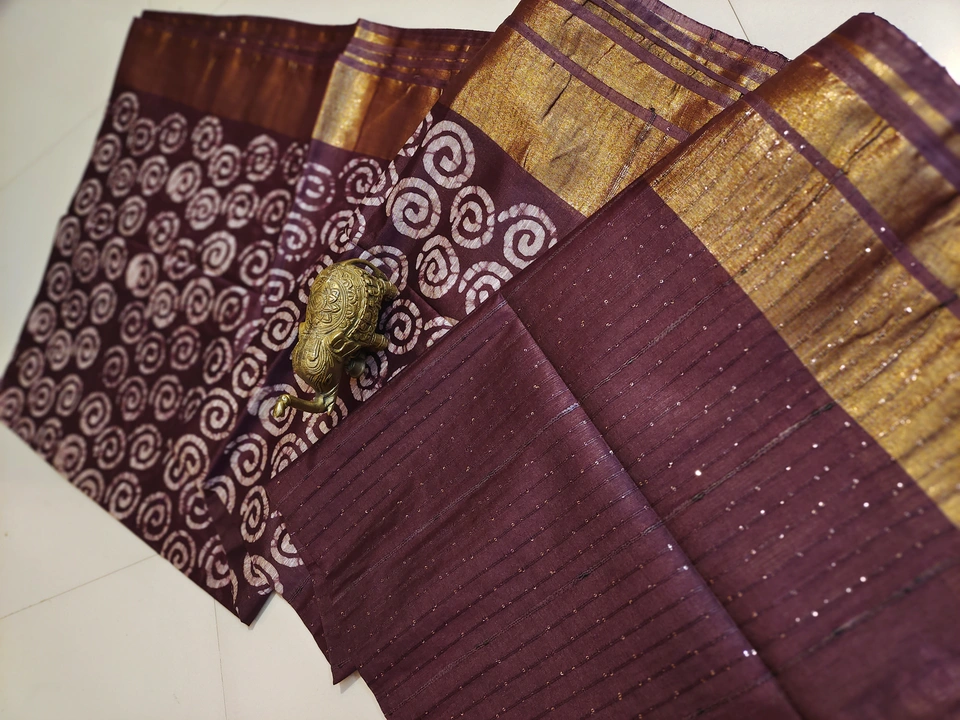 Hand Block print saree uploaded by Om Silk Fabrics on 3/15/2023