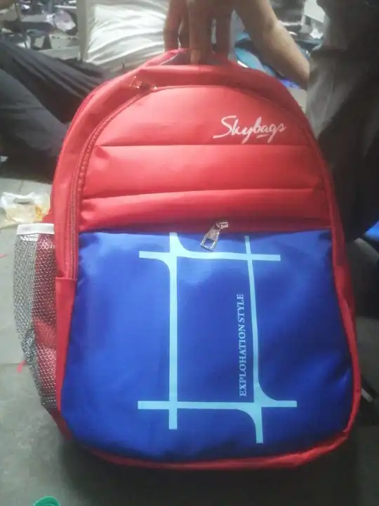 Laptop bag  uploaded by Jawahar thaily bhandar on 3/15/2023