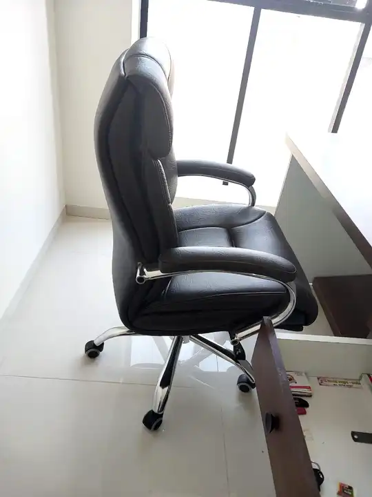 Post image Revolving chair, sofa, office modular furniture