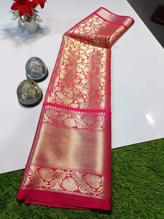 Zari Tanchui Silk brocked unlimited soFT silk saree Quality 💯 Gaurenteed  uploaded by Falak fabrics on 3/16/2023