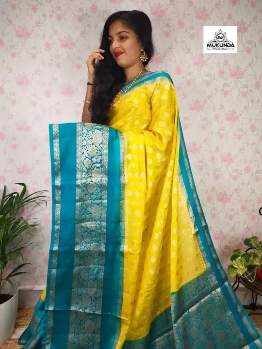 Warm silk soft saree  uploaded by Farhan fabrics on 3/16/2023