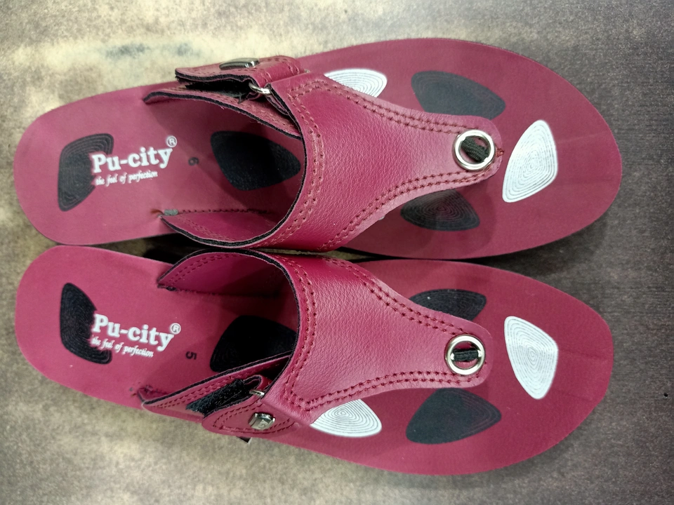 Women Flat Slippers  uploaded by ASHOO FOOTWEAR  on 5/28/2024