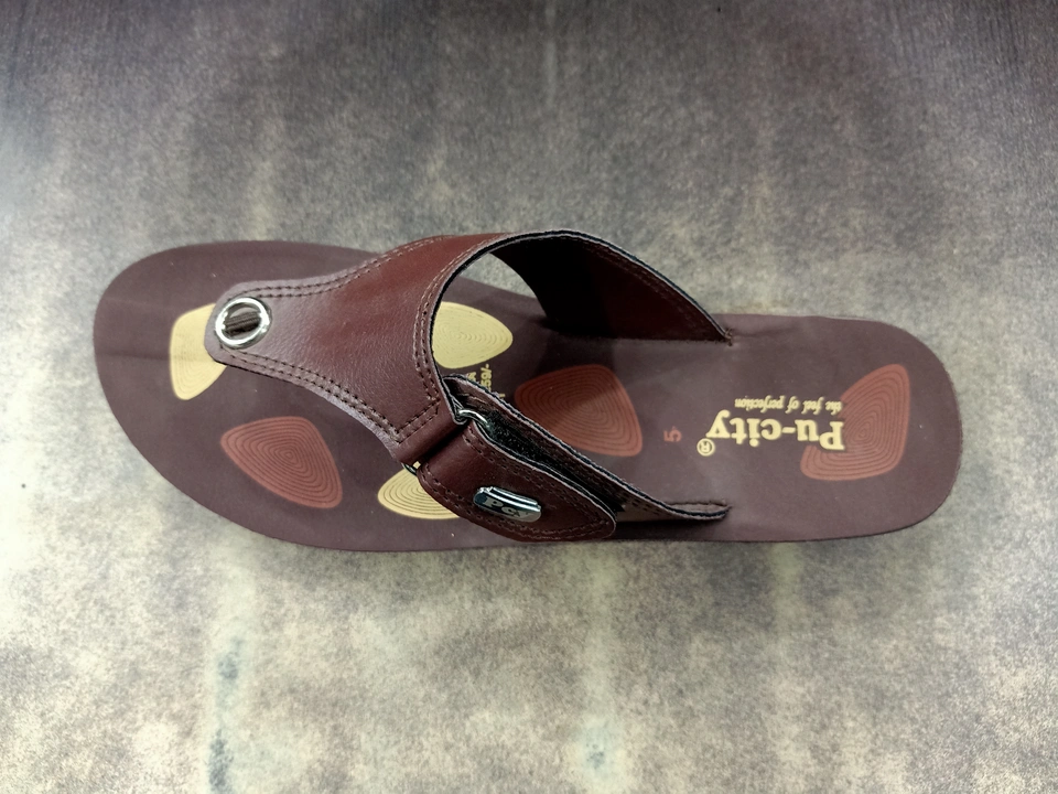 Women Flat Slippers  uploaded by ASHOO FOOTWEAR  on 3/16/2023