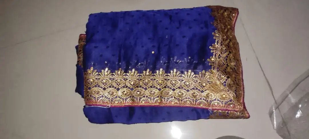 Product image of *WOMEN SAREE* 

 *WITH BLOUS* 

 *FABRIC MIX* 
 *DESIGN MIX* 
 *COLOUR MIX* 

 *PIC 700-800  APPROX*, price: Rs. 160, ID: women-saree-with-blous-fabric-mix-design-mix-colour-mix-pic-700-800-approx-1d7b9f5b