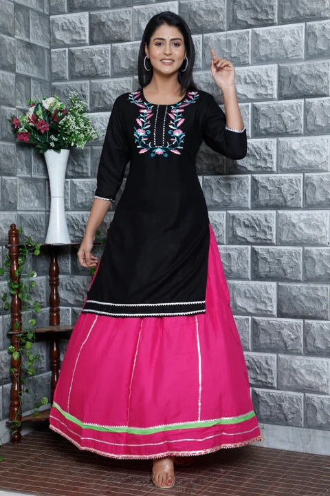 Pink and black Kurta with free shipping uploaded by Rabi creation on 3/17/2023