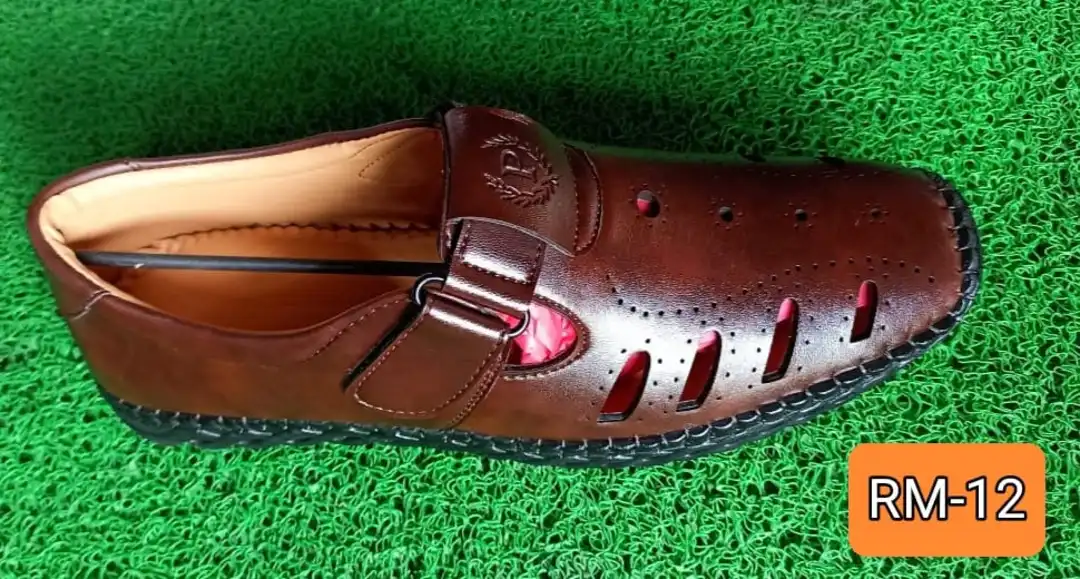 Product uploaded by Pragya Footwears on 3/17/2023