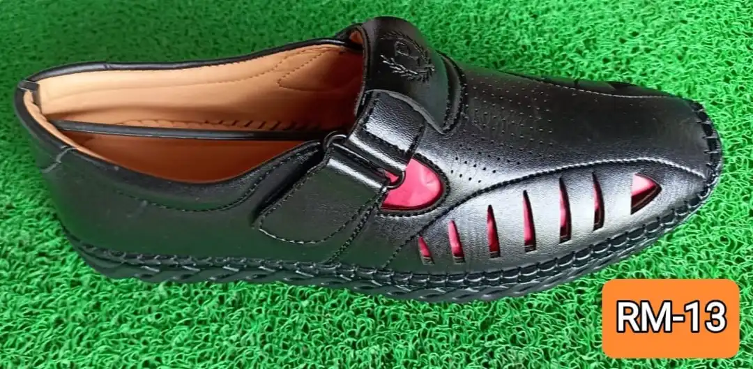 Product uploaded by Pragya Footwears on 6/5/2024