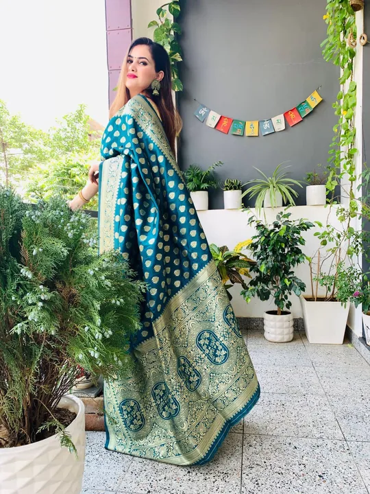 Saree uploaded by Taha fashion online store on 3/17/2023