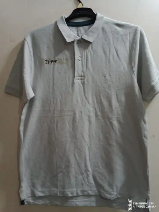 Exports surplus polo moq 200pcs  h&m and many brand  uploaded by New Addition Trading Point on 3/17/2023
