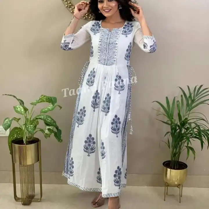 Cotton kurti with pent  uploaded by Sawan handicrafts on 3/18/2023