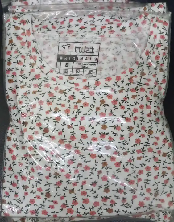 Basic t shirts  uploaded by Krisha fashion on 3/18/2023
