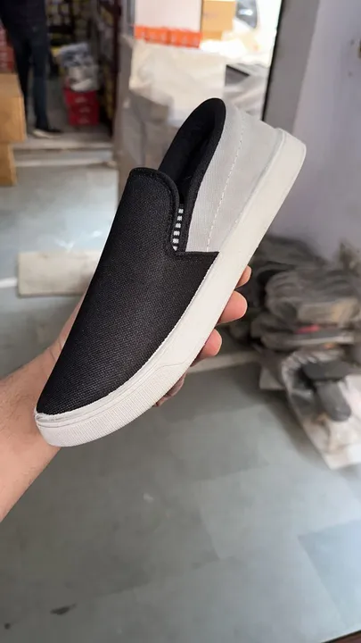 MAN'S CANVAS SHOE uploaded by Shree Shyam Trader's  on 3/18/2023