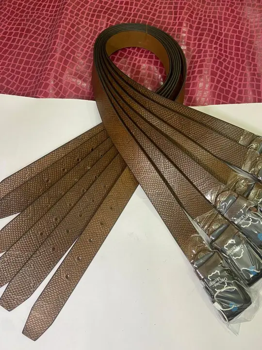 Snake print grain leather belt  uploaded by Shariq enterprises on 3/18/2023