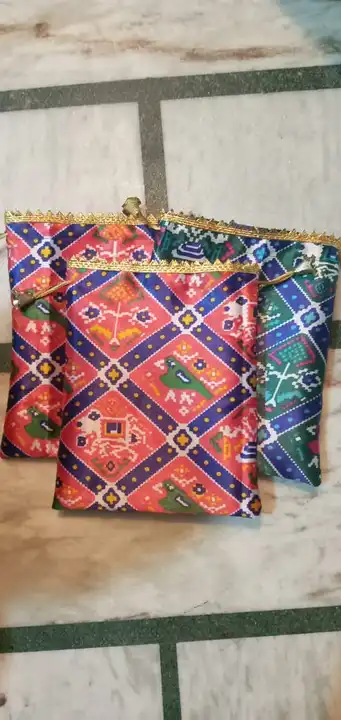 Plain potli bags  uploaded by Deepak handicrafts on 3/18/2023