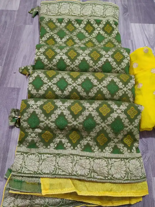 60*60 Georgette saree uploaded by Mayra creations on 3/19/2023