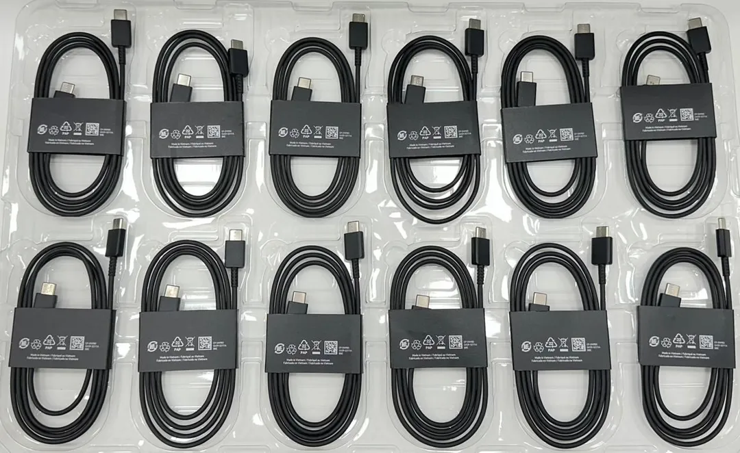 *Samsung S20 oringnal cable available* uploaded by Sargam Mobile on 3/19/2023