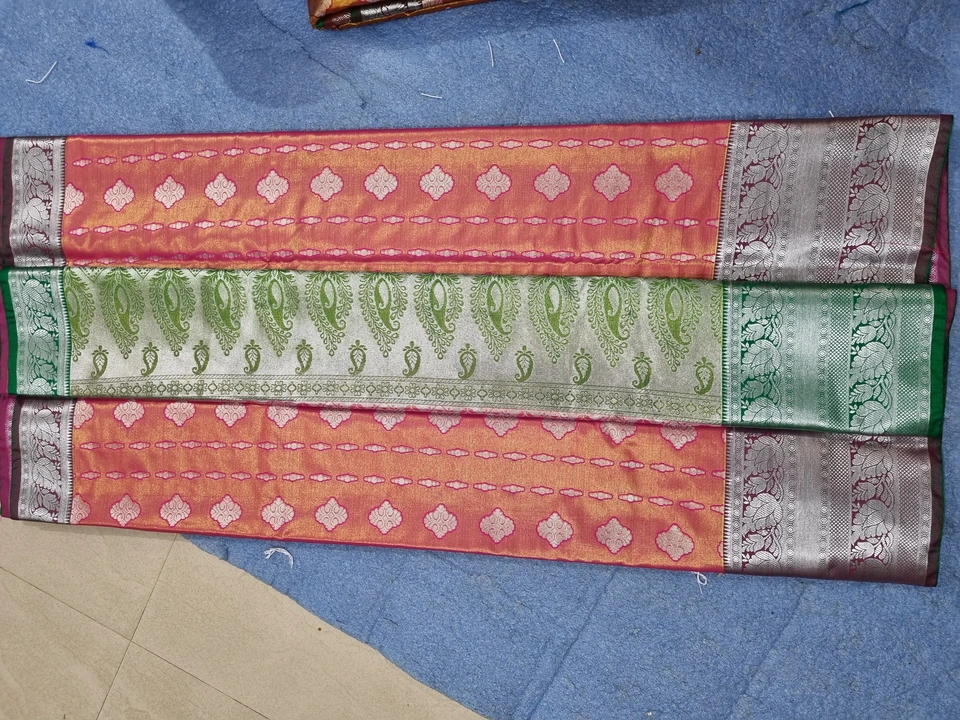 Tissue light weight Allover Buta with Rich pallu  uploaded by Freshta sales  on 3/19/2023