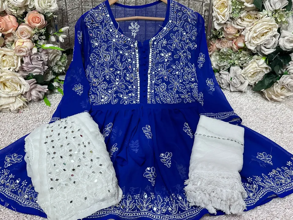 Short kurti ser uploaded by Taana Baana on 3/19/2023