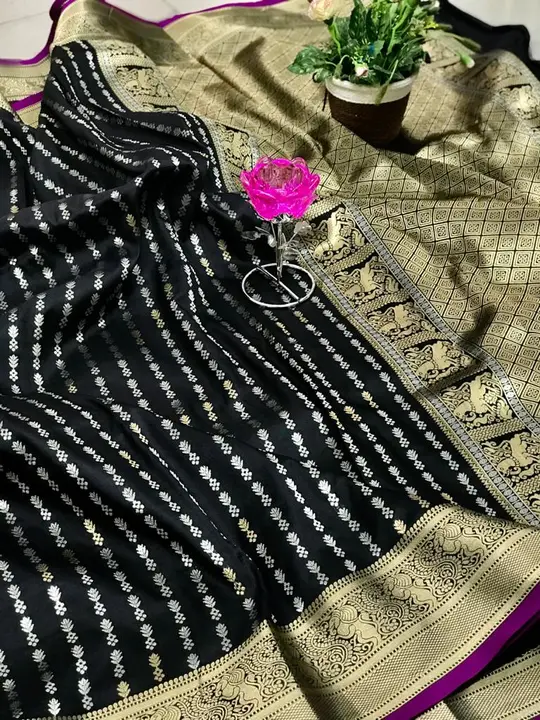 FABRIC : BANARASI SILK SAREE WITH WEAVING SILVER ZARI & NICE EXCLUSIVE ALL OVER SMALL BUTTI DESIGN

 uploaded by Fashion designer saree  on 3/19/2023