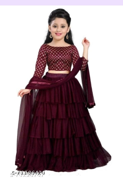Lehenga size 5 years - 8 years uploaded by business on 3/20/2023