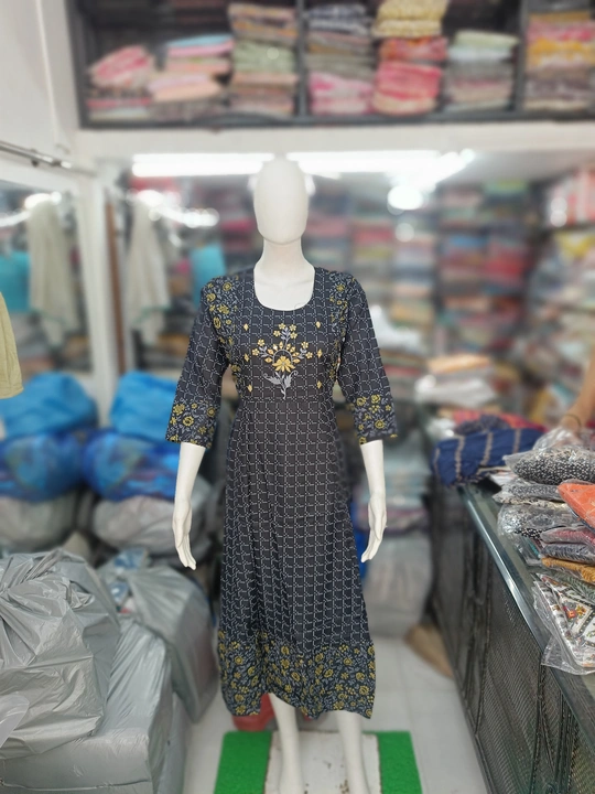 One pcs ,fabric reyon , four different colours , size xl uploaded by Bhagat kanwarram garments on 3/20/2023