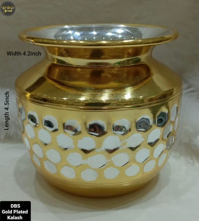 Gold plated Kalash uploaded by business on 2/27/2021
