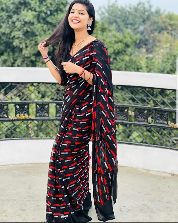👑  ☃️

🥻 *SAREE :- Georgette With Red Dhaga And Sequence Lining Work All Over Saree*

🥻 *BLOUSE : uploaded by Divya Fashion on 3/20/2023
