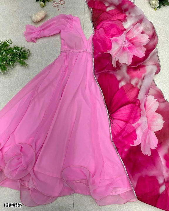 Catalog Name: *pink gown with dupatta*

* Gown  *  uploaded by Sonam karan fashion superior on 3/20/2023