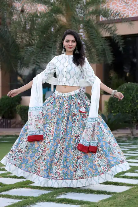 Post image 🤩🤩 *New Arrivals* 🤩🤩

🎁 *New Exclusive collection of cotton bagru printed designer top &amp; skirt with mulmul duptta available..( lehenga choli)*

*Measurements:-*

*Top Sizes:- XS :- 34 , S :- 36 
M :- 38 , L:- 40 , XL :- 42 , XxL :- 44 , XxxL :- 46

*Skirt length: 40 inch*
*Skirt circle: 5.5 mtr.* *(28 Kali)*
*Top length: 16-17 inch*
*Dupptta size -2.5 mtr..*

 *Price :- 1650+ship /- 
 
*READY TO DISPATCH*😍
