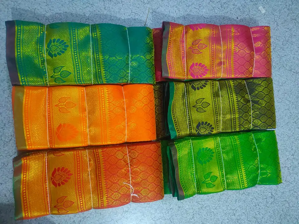Post image Hey! Checkout my new product called
Brocade Saree ( peacock 🦚 fold)
Premium quality fabrics
Length - 6+ metre
Colour - 6 
Set - 6
Price.