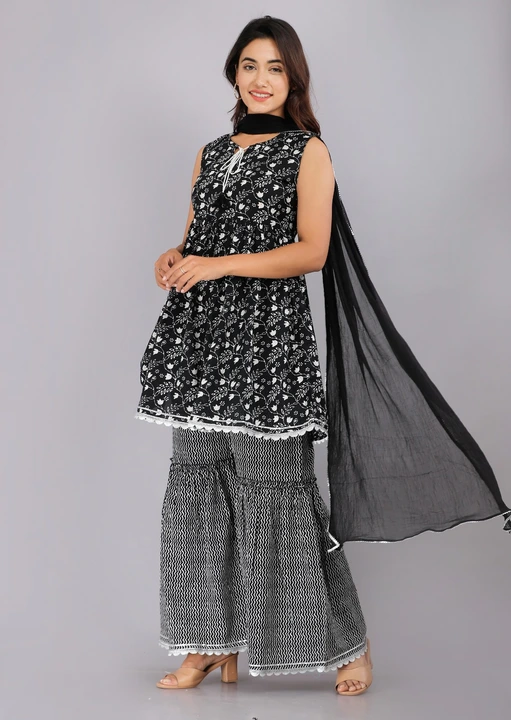 Product uploaded by Maruti ethnic fashion on 3/21/2023