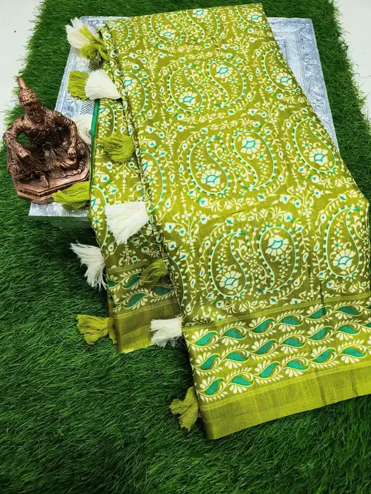 

❣️Soft cotton silk saree with mango design Allover contrast rich pallu

❣️With contrast blouse & t uploaded by Vishal trendz 1011 avadh textile market on 3/21/2023