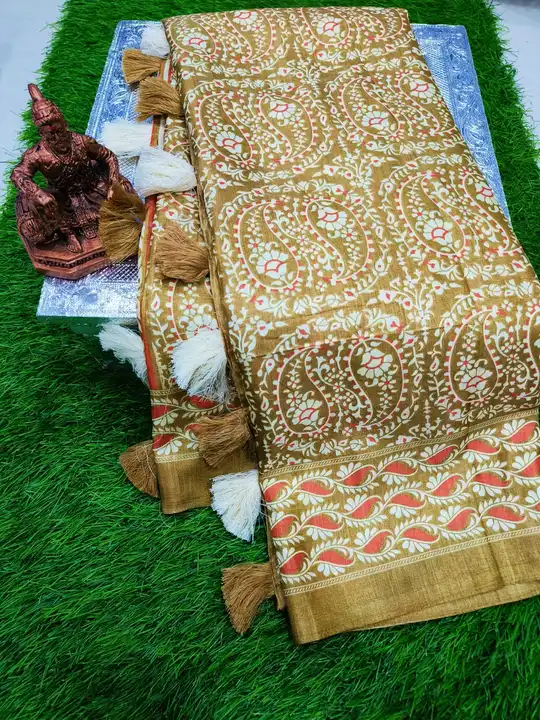

❣️Soft cotton silk saree with mango design Allover contrast rich pallu

❣️With contrast blouse & t uploaded by Vishal trendz 1011 avadh textile market on 3/21/2023