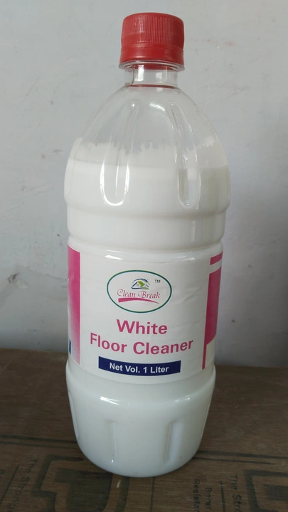 White floor cleaner 1 Liter uploaded by business on 3/21/2023