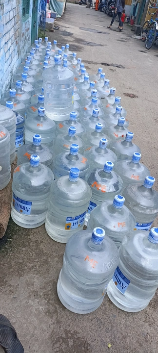 Bottles water / jar water uploaded by Gourav Trading & company on 3/21/2023
