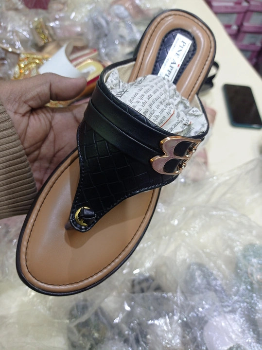 Flip flops with box  uploaded by Al fine footwear jajmau kanpur on 3/21/2023