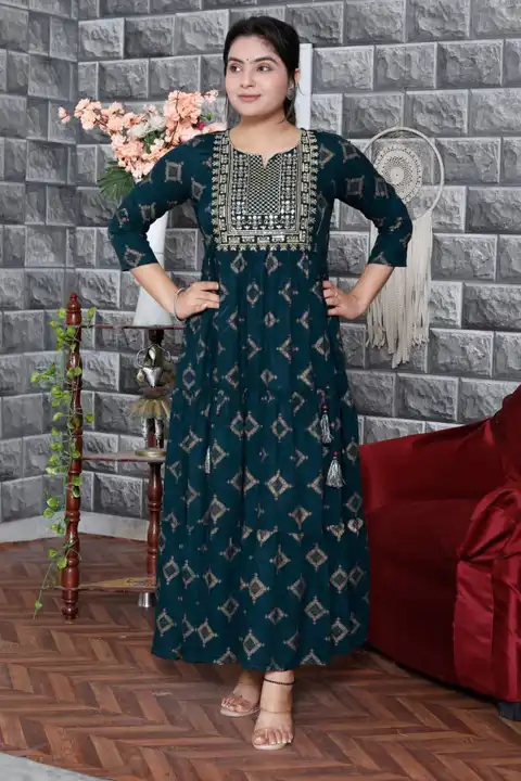 Product image of Women Long Gown Kurti. Size S to XXL , price: Rs. 549, ID: women-long-gown-kurti-size-s-to-xxl-363dfd0a